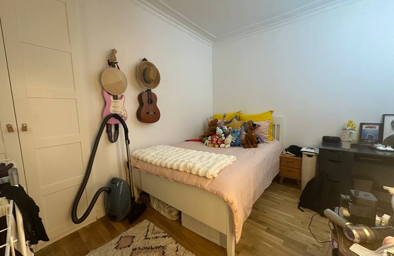 Rent of a 3-room apartment, 63 m², 9th arrondissement, Paris, France